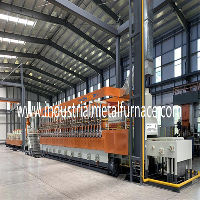 Het Gas Ononderbroken Mesh Belt Furnace Carburizing Tempering van de steunrol voor Bevestigingsmiddelen